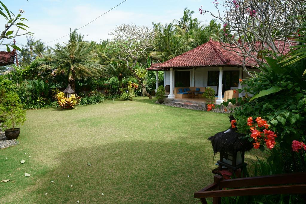 Puri Angsa Saba Apartment Keramas Exterior photo